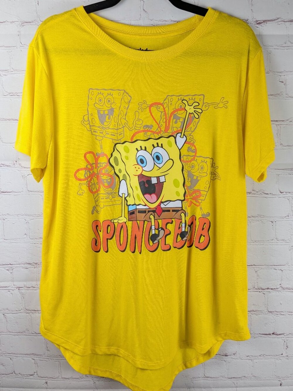 Spongebob Squarepants Women's Yellow Graphic Tee 3XL